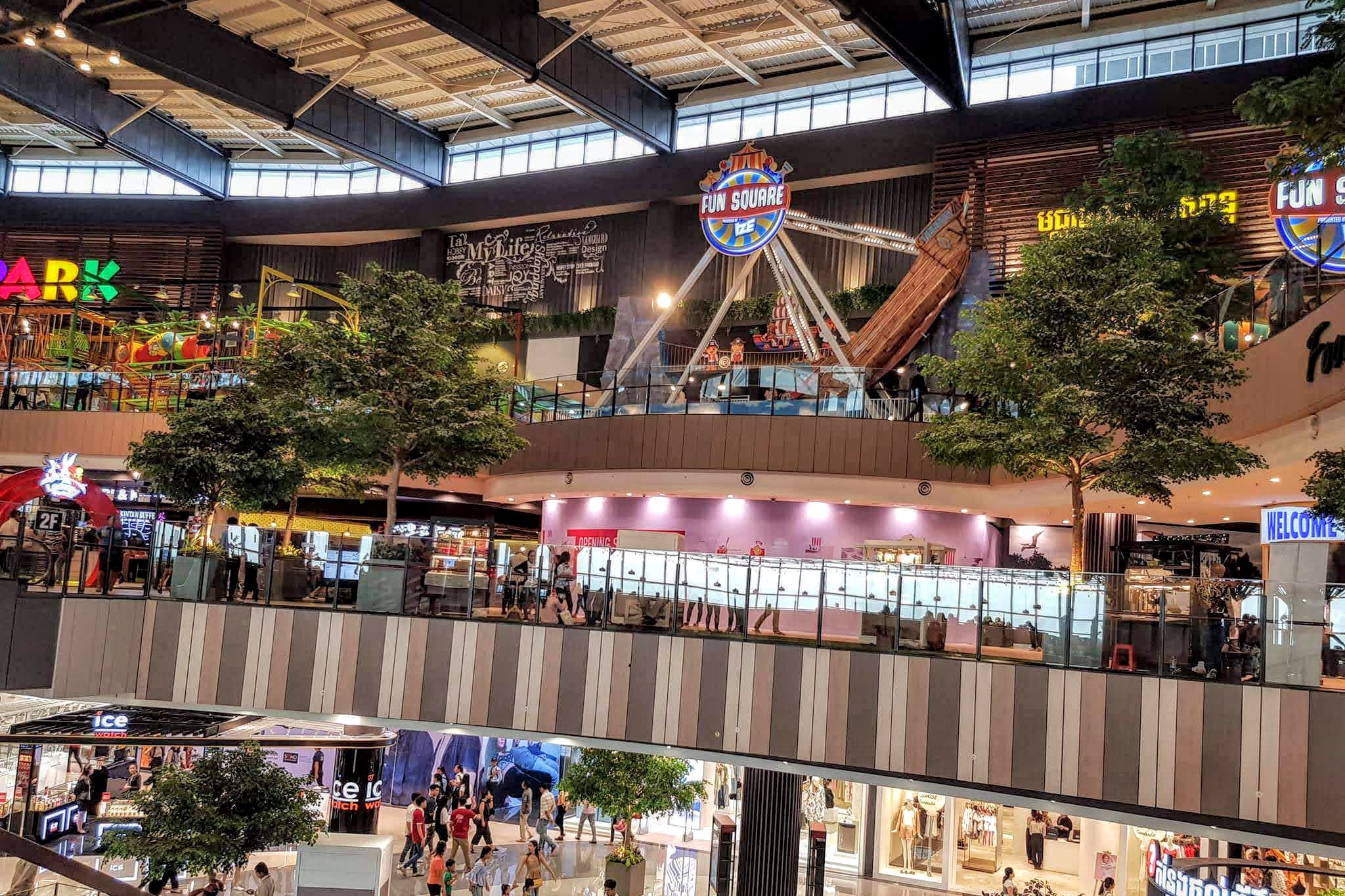 AEON mall Sen Sok City