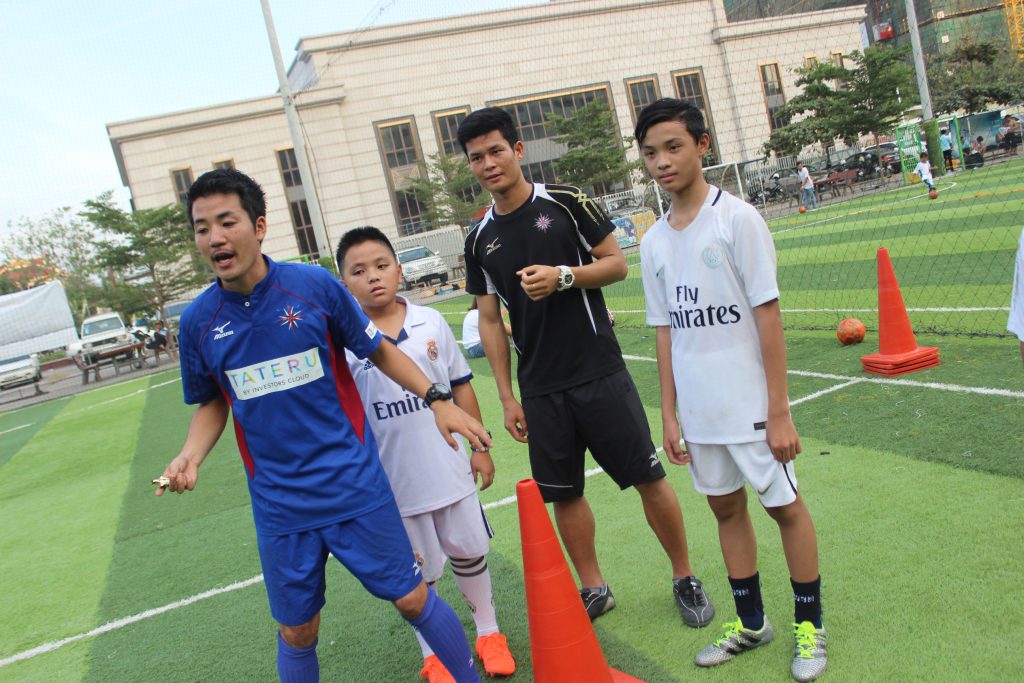 Soltilo Familia Soccer School カンボジア旅行 観光 お土産等の総合情報サイト Nyonyum ニョニュム